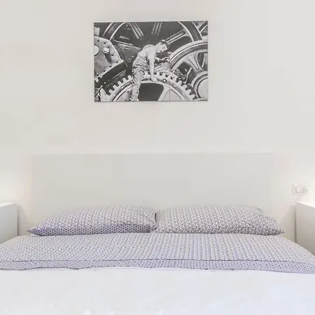 Netflix&chill - Yin & Yang Apartman *